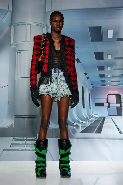 Look 40